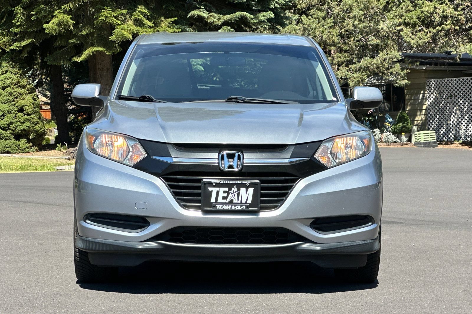 Used 2017 Honda HR-V LX image 9