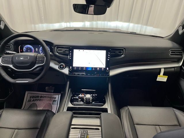 New 2026 Jeep Grand Wagoneer L Limited w/ Premium Group II AWD/4WD image 5