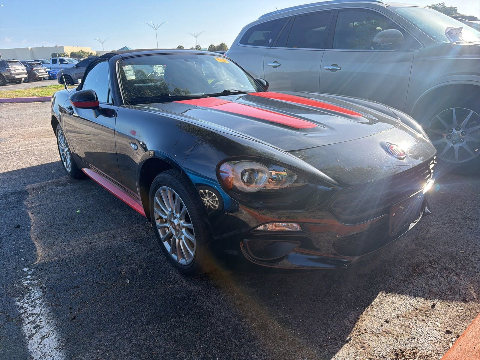 Used 2018 FIAT 124 Spider Classica RWD image 4