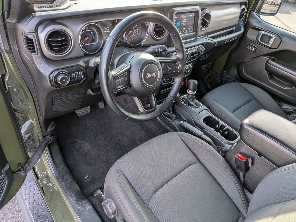Used 2021 Jeep Wrangler Unlimited Sport image 13