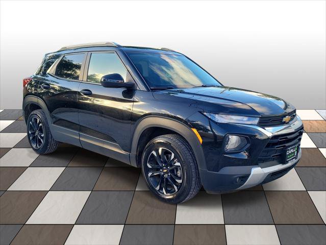 Used 2023 Chevrolet TrailBlazer LT AWD/4WD image 3