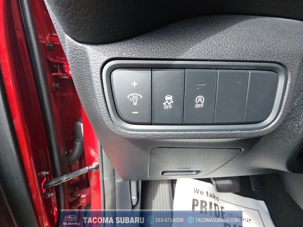 Used 2023 Kia Soul LX w/ LX Technology Package image 24