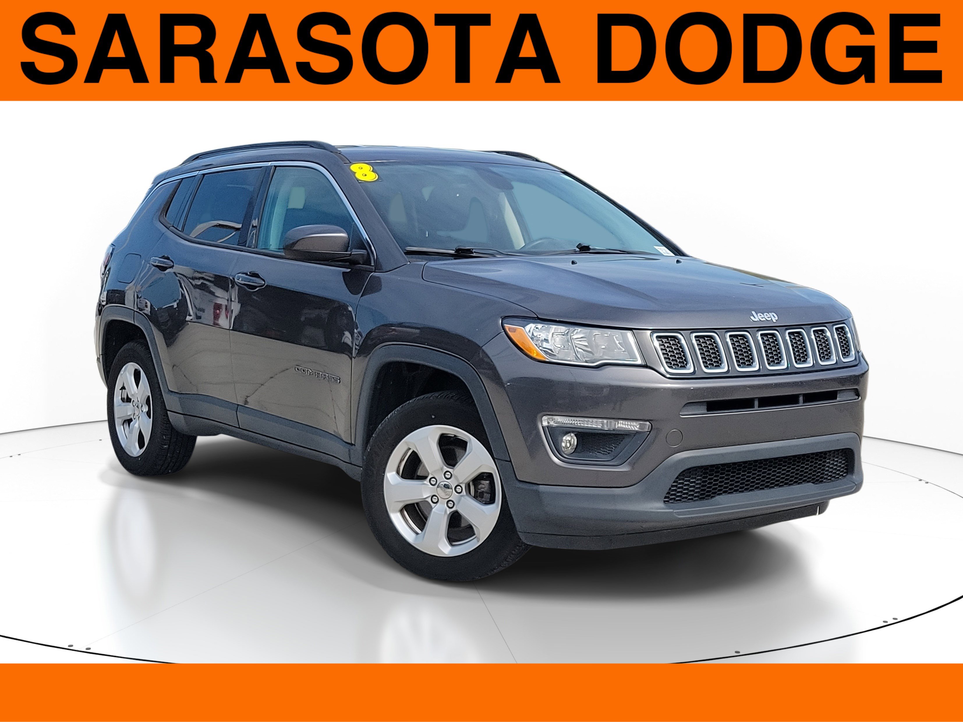Used 2018 Jeep Compass Latitude w/ Popular Equipment Group AWD/4WD image 1