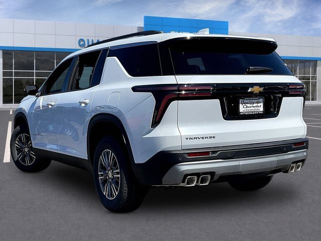 New 2026 Chevrolet Traverse LT w/ Driver Confidence Package FWD image 3