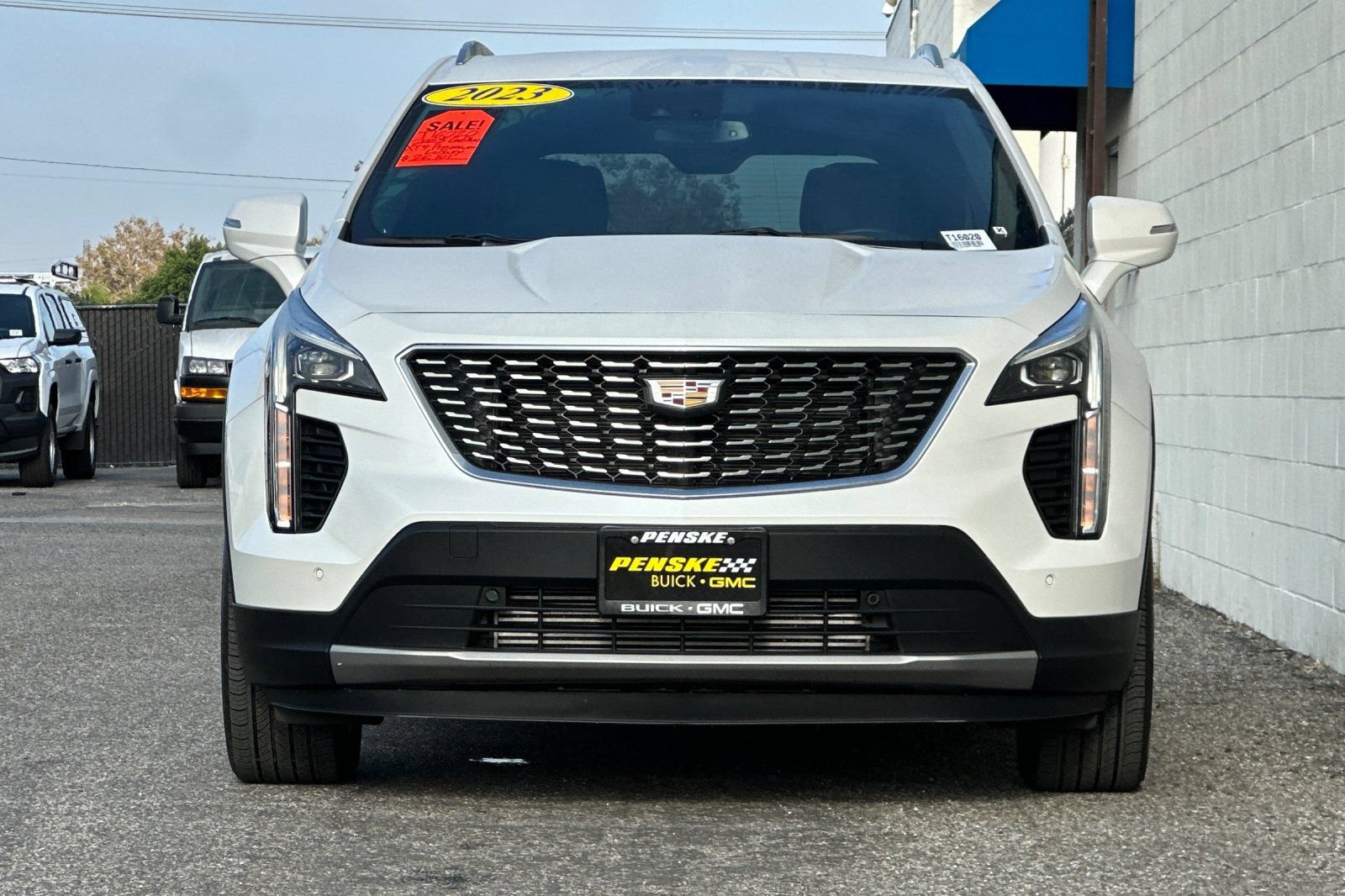 Certified 2023 Cadillac XT4 Premium Luxury w/ Cold Weather Package FWD image 9