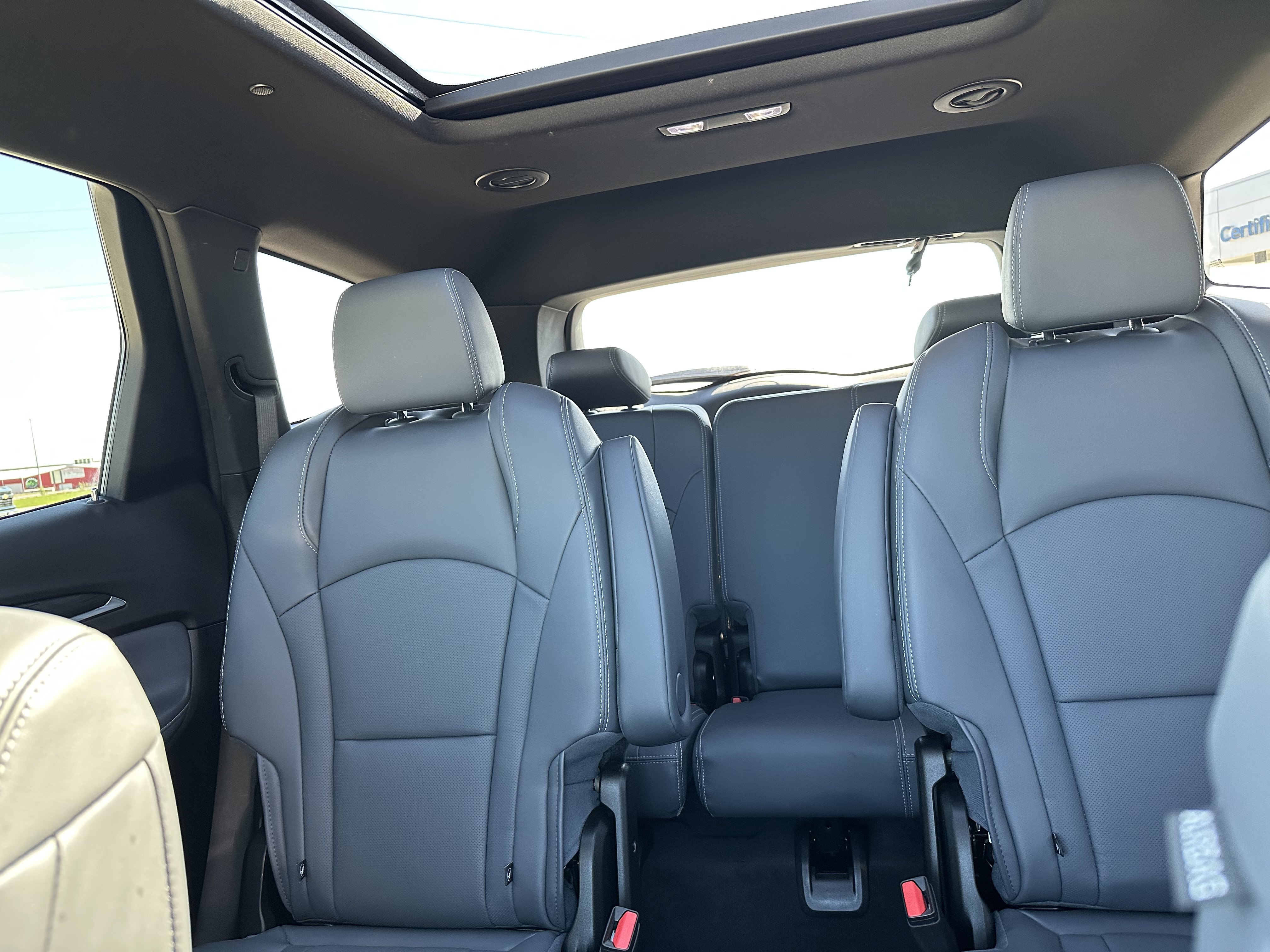 Used 2023 Buick Enclave Essence w/ Experience Buick Package FWD image 22