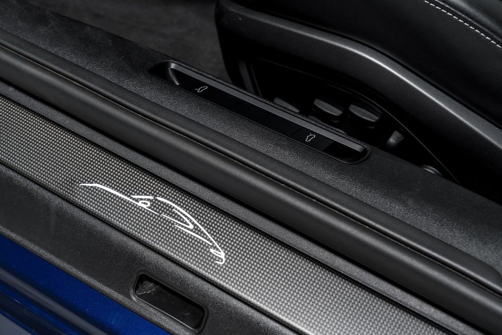 Used 2022 Porsche 911 GT3 RWD image 11