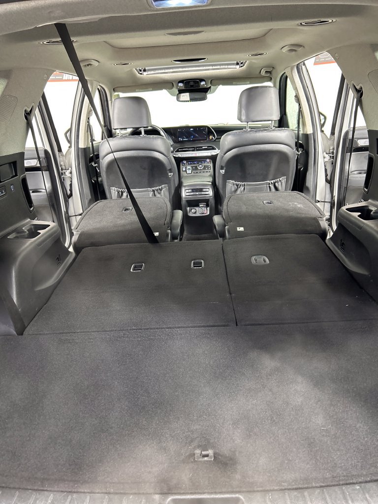 Used 2022 Hyundai Palisade Limited w/ Cargo Package FWD image 22