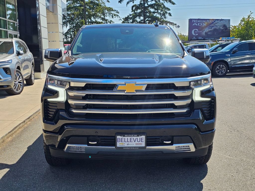 New 2026 Chevrolet Silverado 1500 High Country w/ Technology Package AWD/4WD image 8