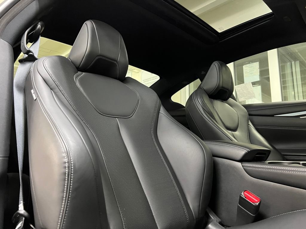 Used 2018 INFINITI Q60 3.0t Luxe w/ Sensory Package 3.0T Luxe image 17