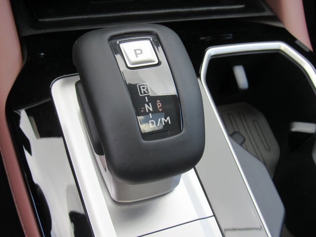 New 2025 Mitsubishi Outlander SEL image 21