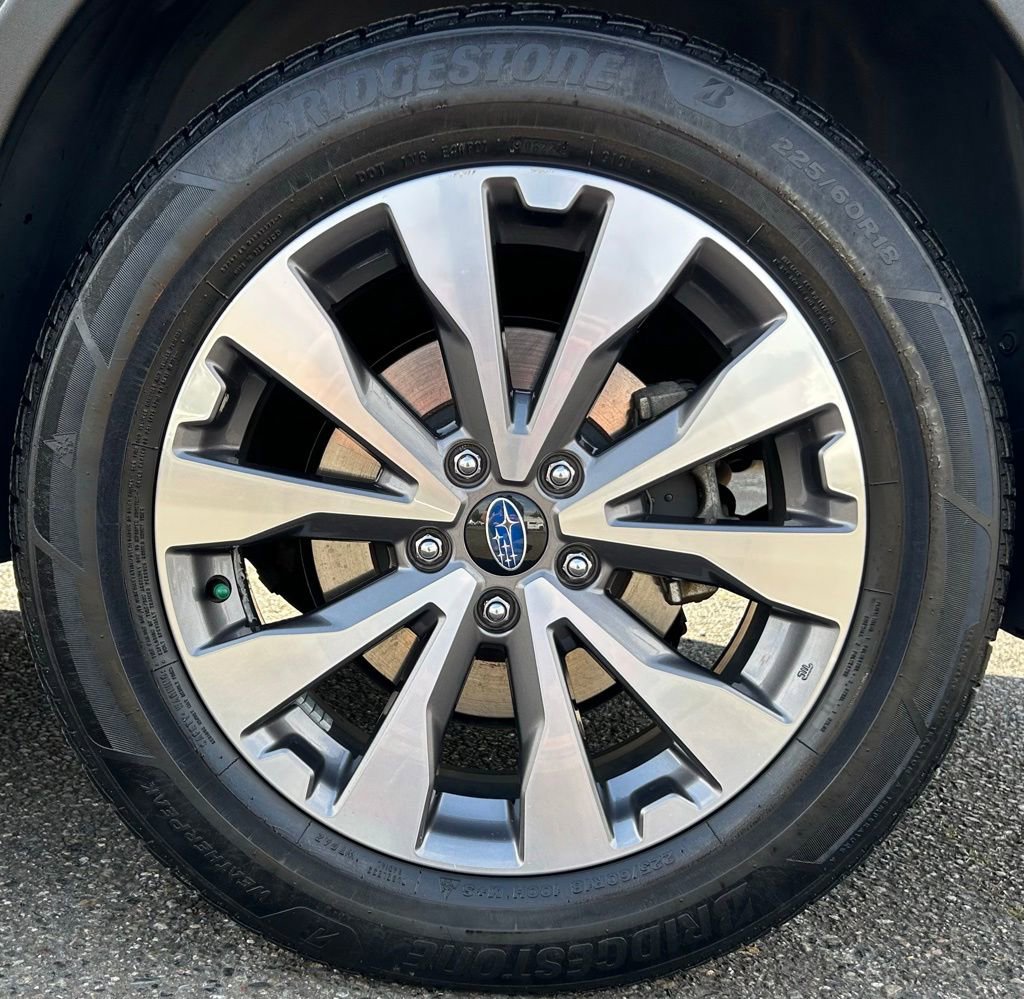Used 2018 Subaru Outback 3.6R Touring AWD/4WD image 27
