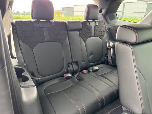 Used 2026 Honda Pilot Black Edition image 14
