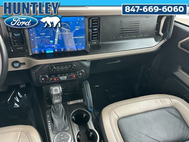 Used 2023 Ford Bronco Wildtrak image 15