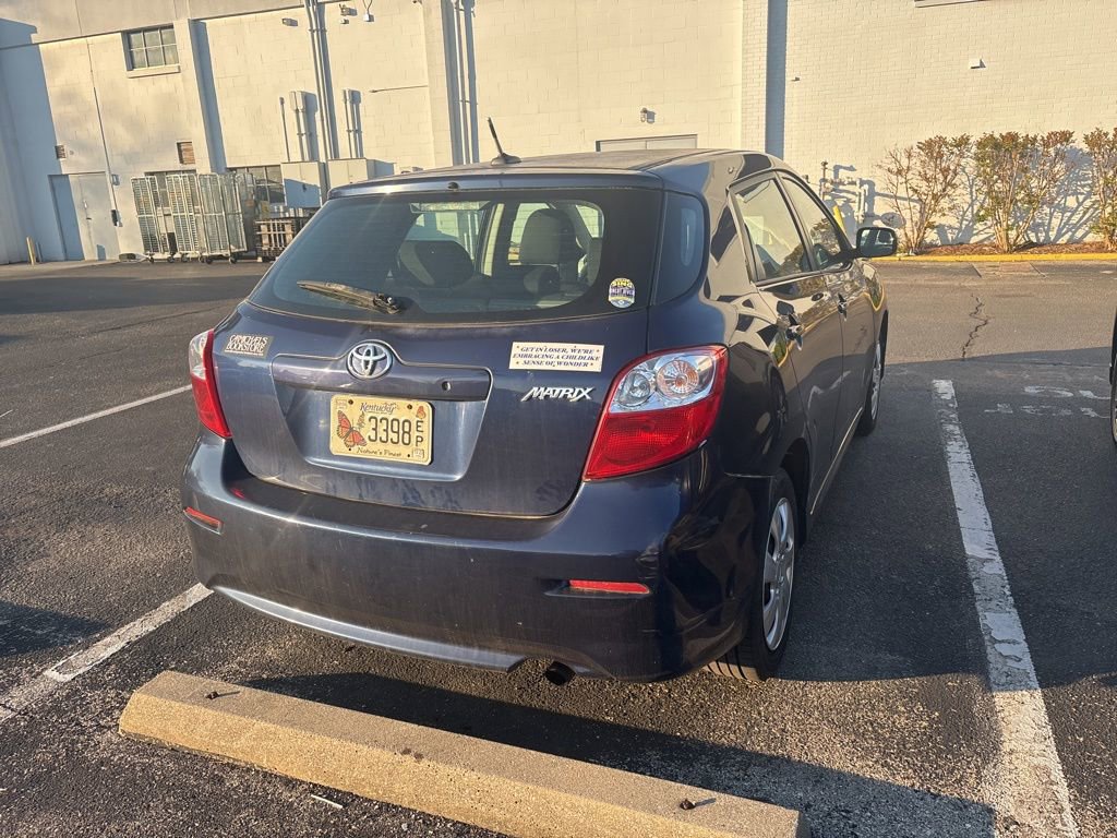 Used 2011 Toyota Matrix image 12