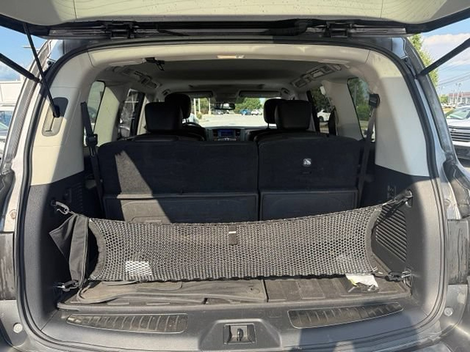 Used 2019 INFINITI QX80 Luxe w/ Proassist Package AWD/4WD image 24