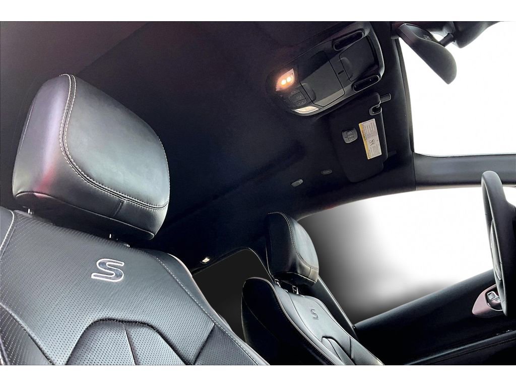 Used 2025 Chrysler Pacifica Limited image 19