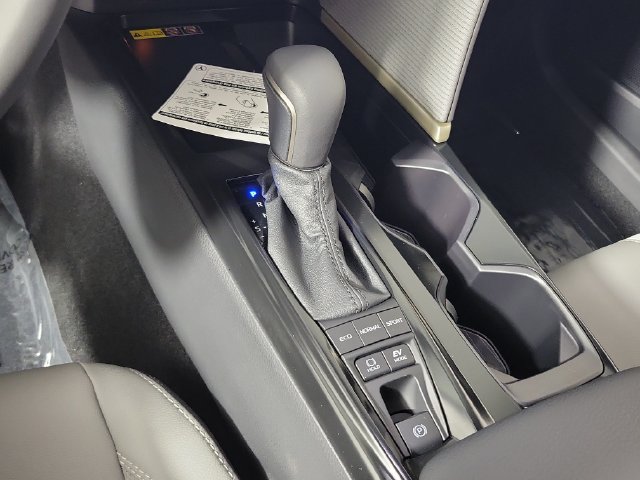 Used 2026 Toyota Camry SE w/ Convenience Package FWD image 30
