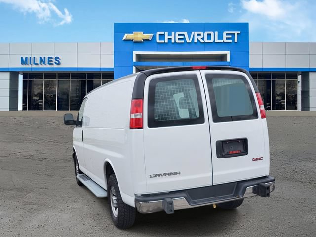 Used 2021 GMC Savana 2500 w/ Driver Convenience Package RWD image 3