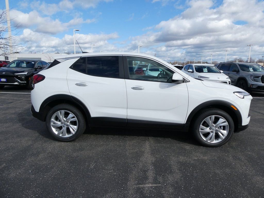New 2026 Buick Encore GX Preferred w/ Comfort Package AWD/4WD image 2