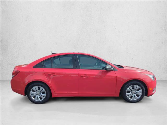 Used 2014 Chevrolet Cruze LS FWD image 4