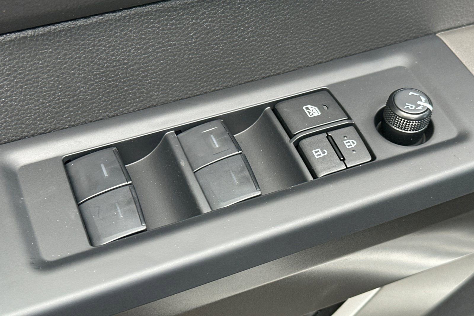 New 2026 Toyota Tundra SR5 image 12