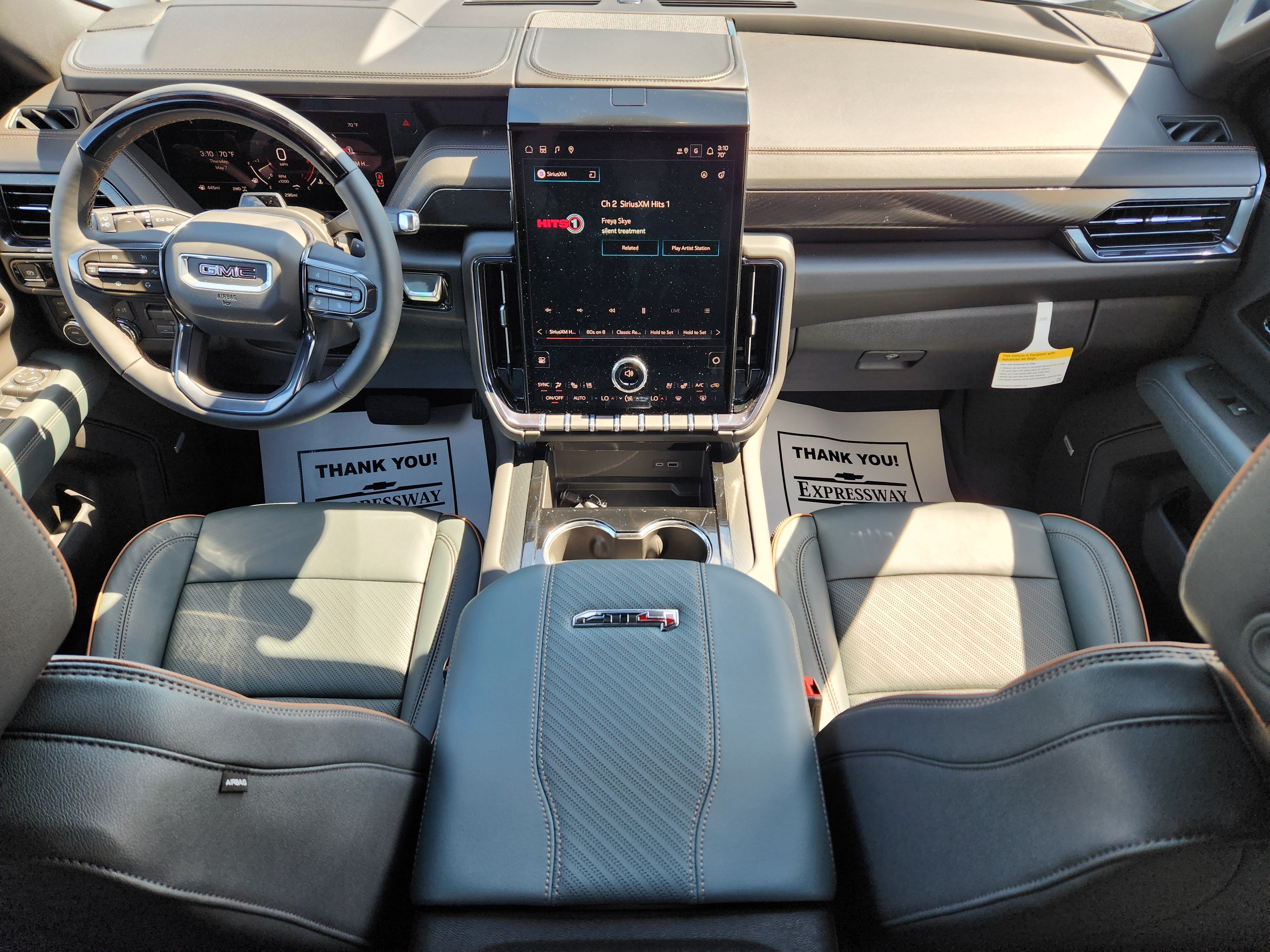 New 2026 GMC Yukon XL AT4 w/ AT4 Premium Plus Package AWD/4WD image 11