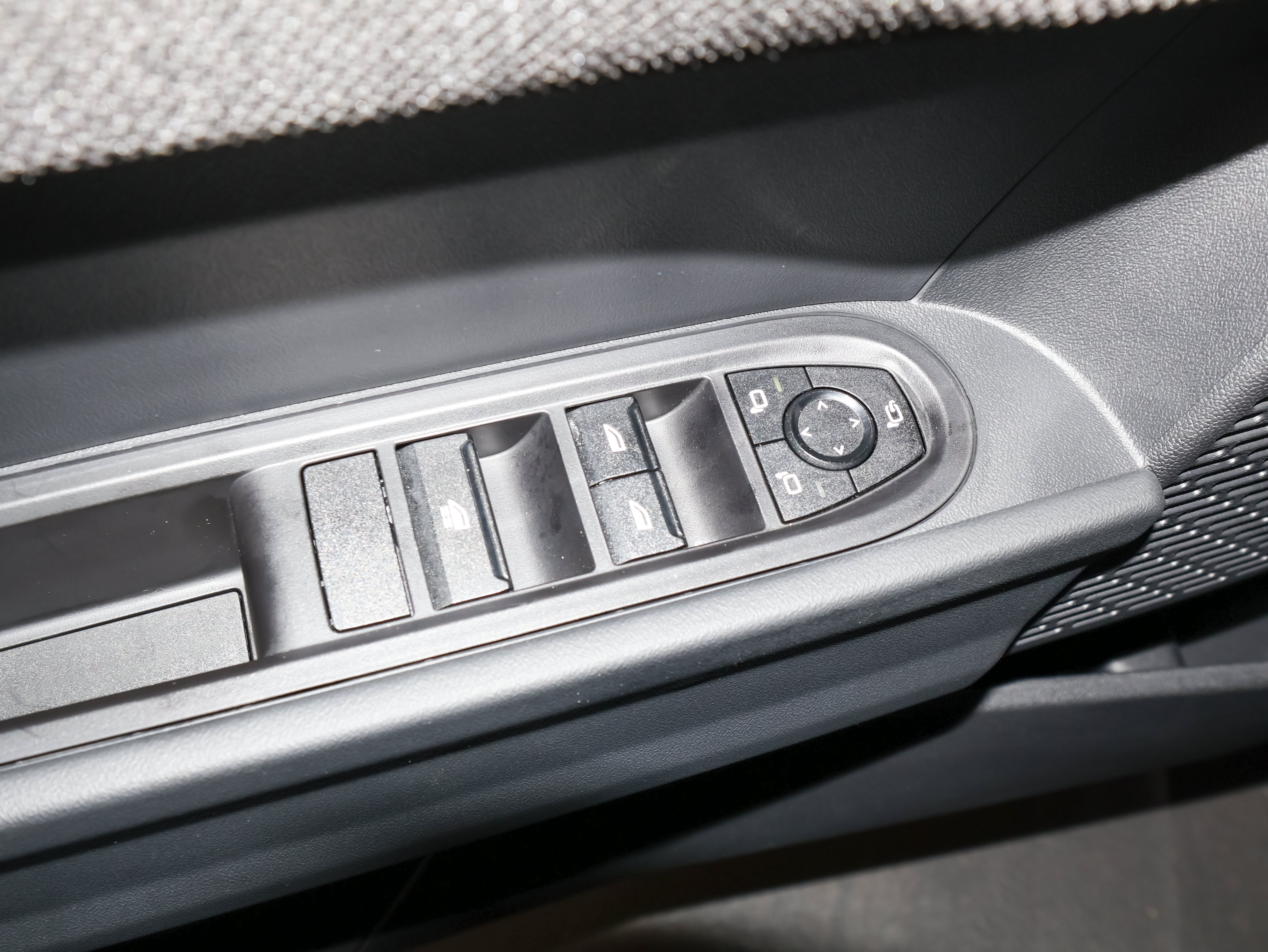 Used 2025 MINI Cooper John Cooper Works FWD image 18