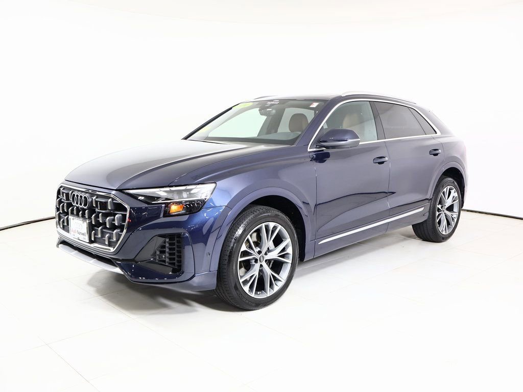 Used 2024 Audi Q8 Premium Plus image 11