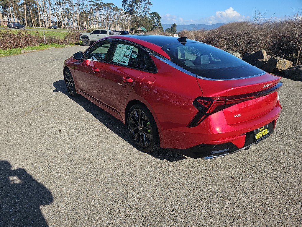 New 2026 Kia K5 GT image 3