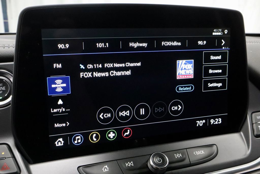 Used 2025 Chevrolet Blazer LT AWD/4WD image 3