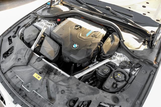 Used 2023 BMW 530e RWD image 57