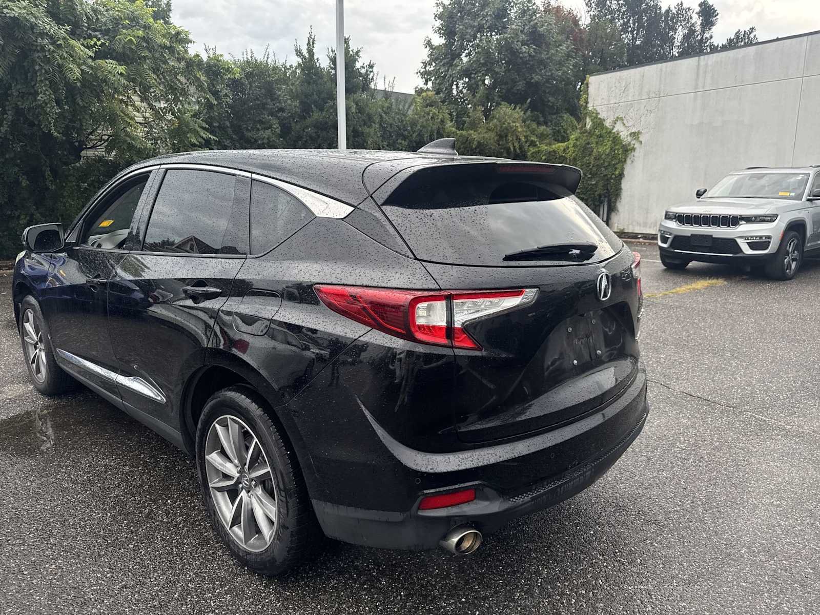 Used 2019 Acura RDX w/ Technology Package AWD/4WD image 5
