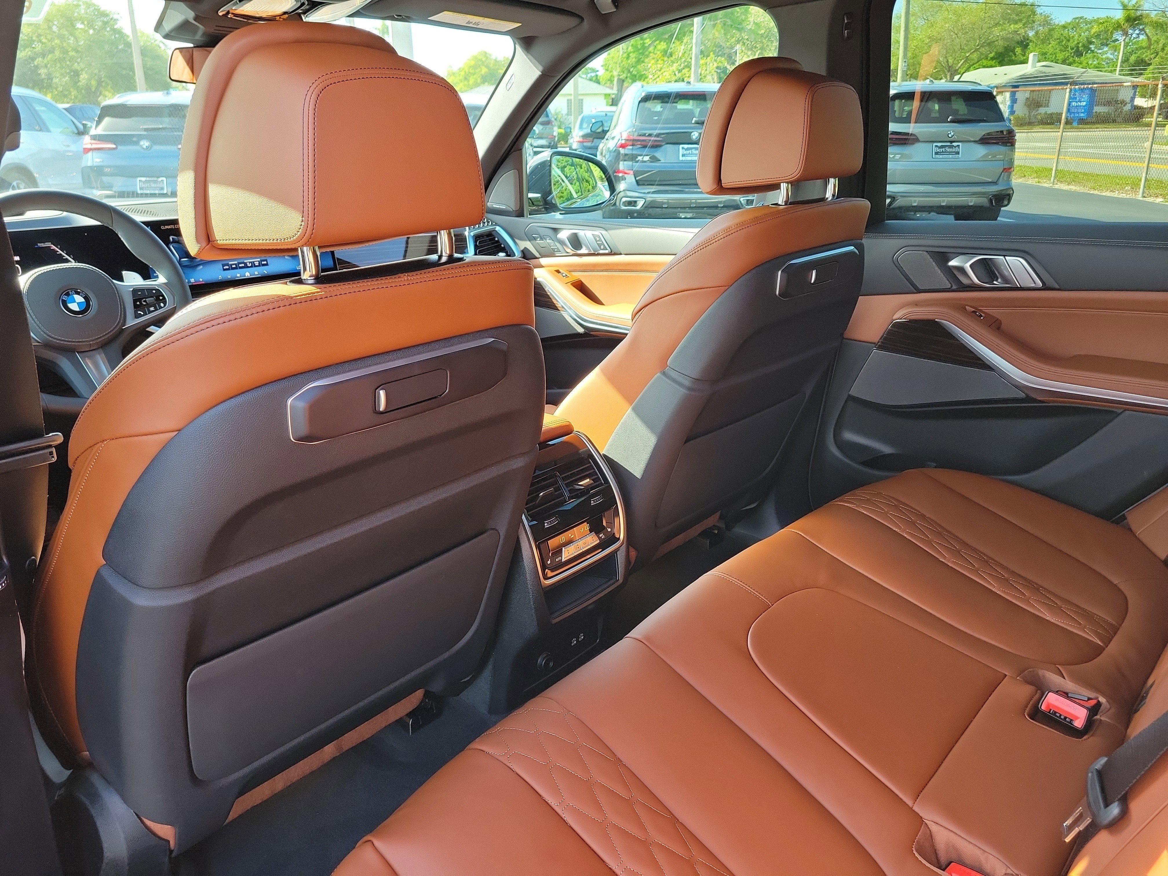 New 2026 BMW X5 sDrive40i w/ M Sport Package image 9