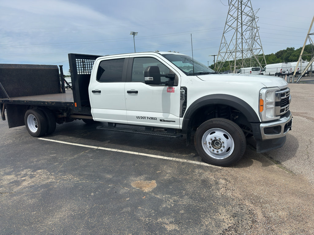 Used 2023 Ford F550 4x4 Crew Cab Super Duty image 1