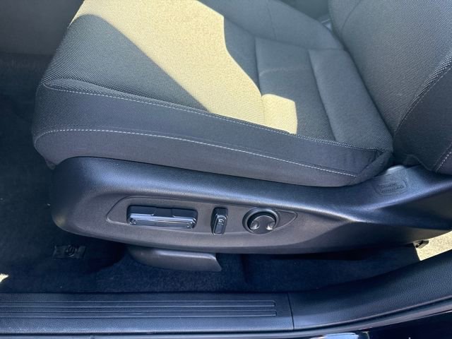 Certified 2025 Honda CR-V EX image 11