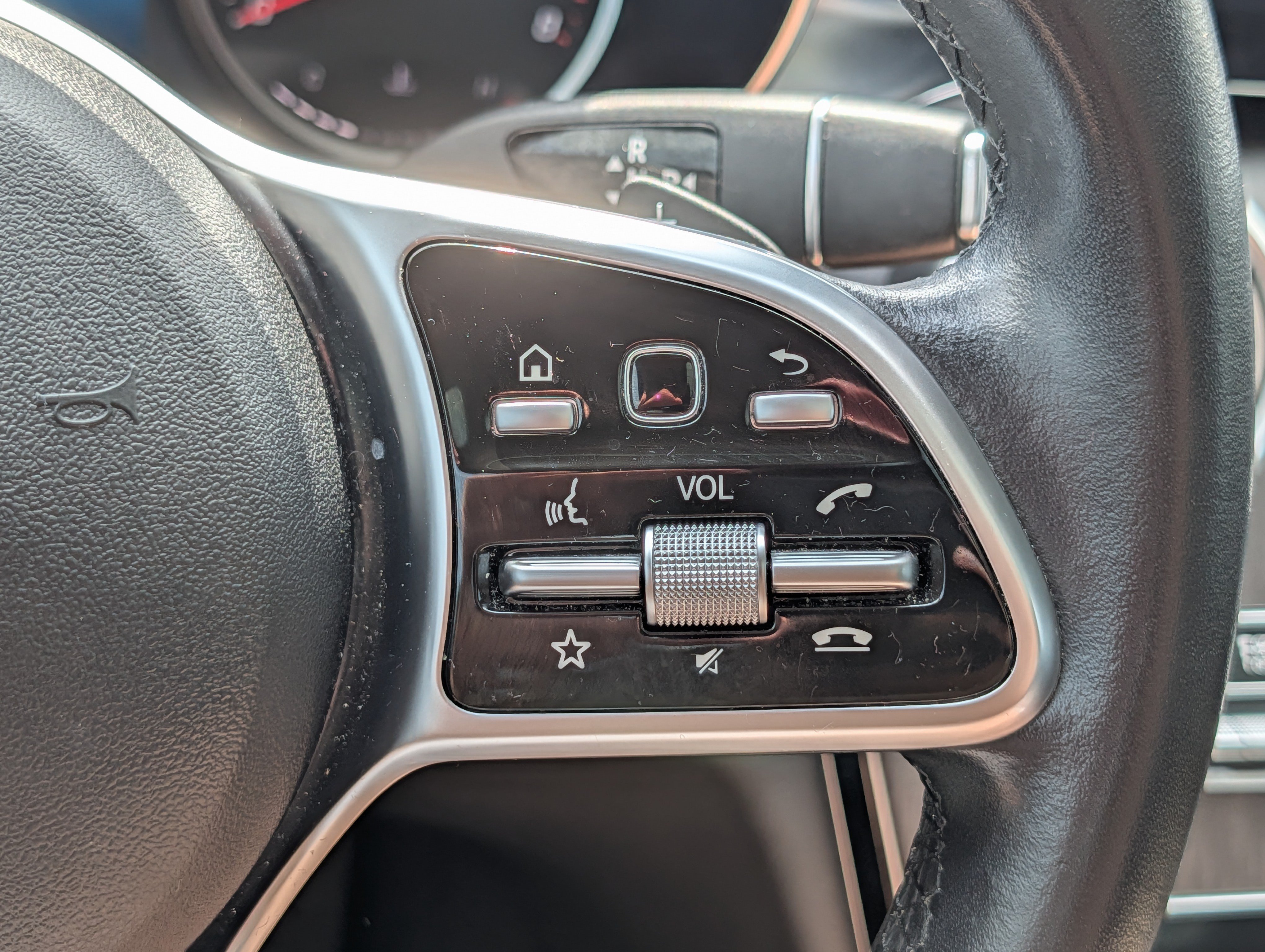 Used 2020 Mercedes-Benz C 300 4MATIC Sedan image 30
