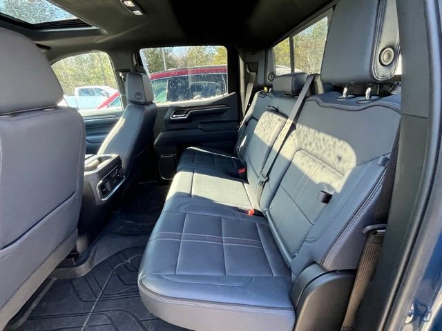 Used 2024 Chevrolet Silverado 1500 High Country w/ High Country Premium Package image 12