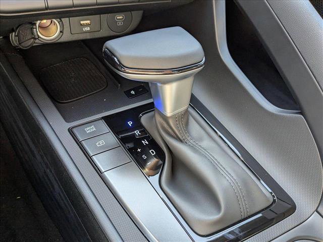New 2025 Hyundai Elantra Sport image 16