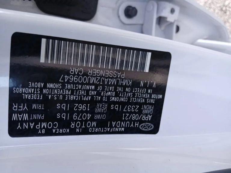 Used 2021 Hyundai Elantra Blue image 30