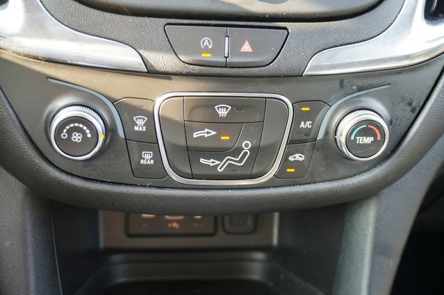 Used 2023 Chevrolet Equinox LT image 16