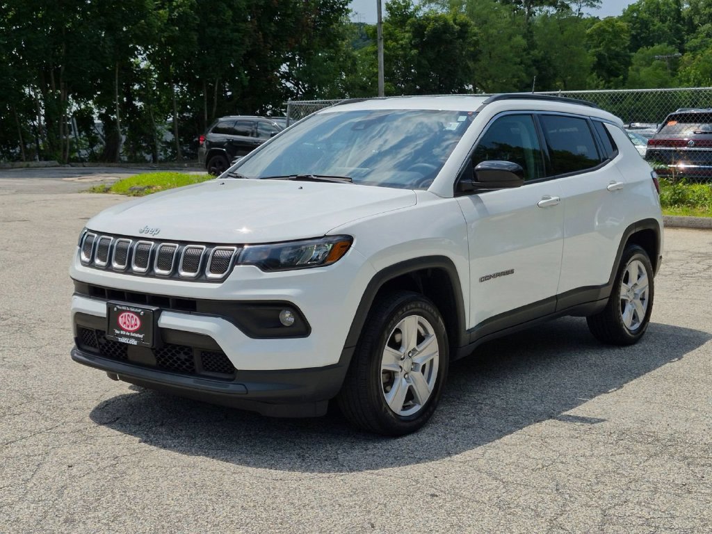 Certified 2022 Jeep Compass Latitude AWD/4WD image 9
