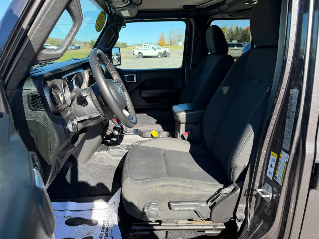 Used 2019 Jeep Wrangler Unlimited Sport AWD/4WD image 9