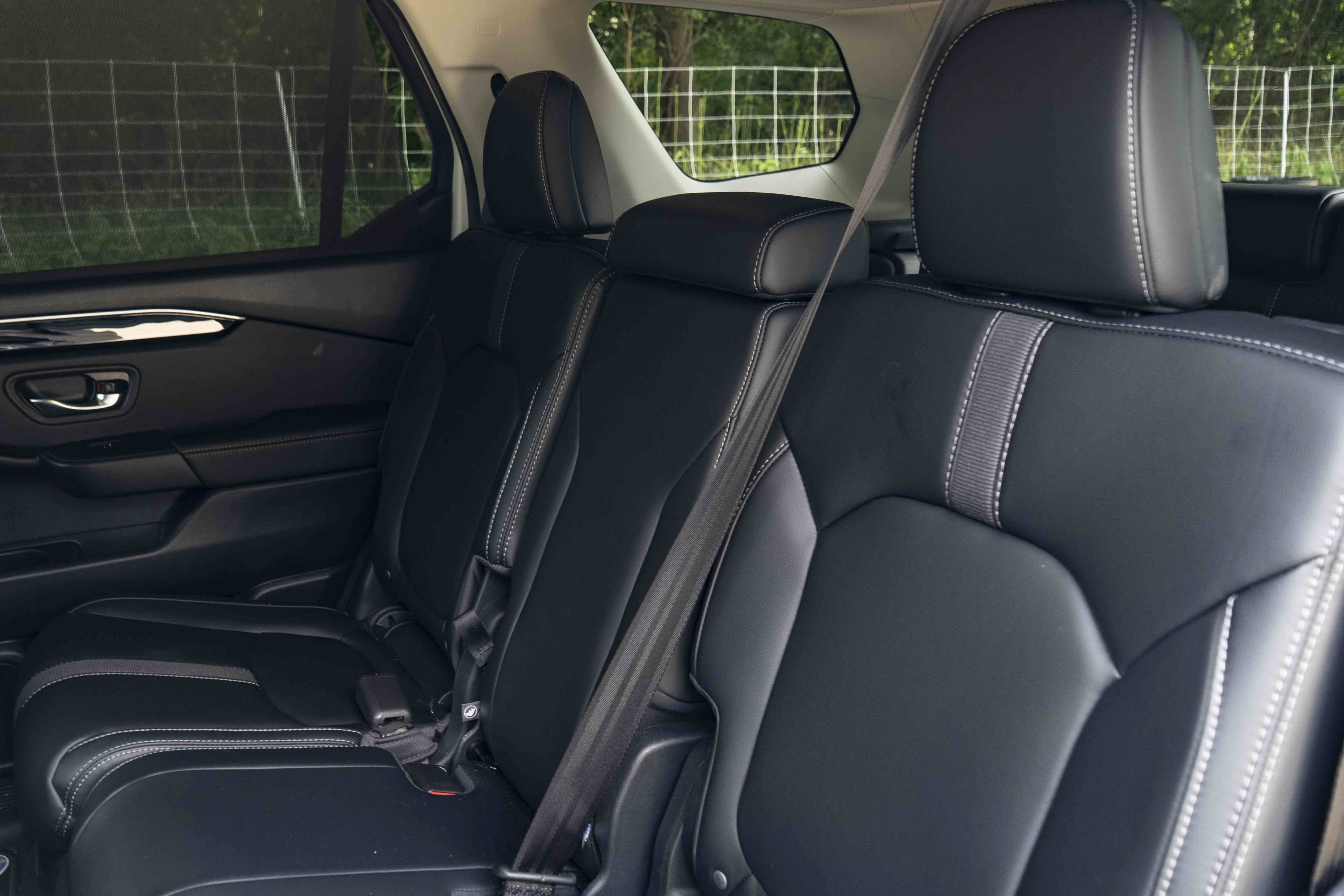 Used 2025 Honda Pilot EX-L image 18