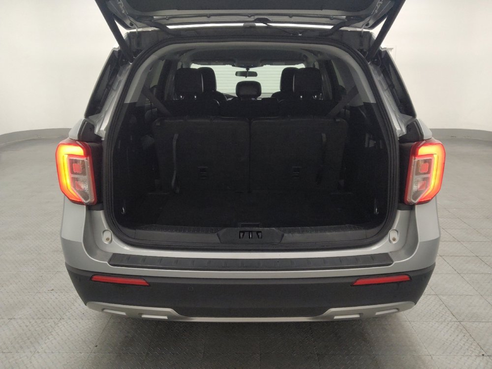 Used 2024 Ford Explorer XLT w/ Equipment Group 202A image 29