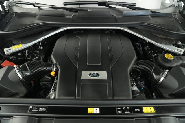 Used 2023 Land Rover Range Rover Autobiography AWD/4WD image 5