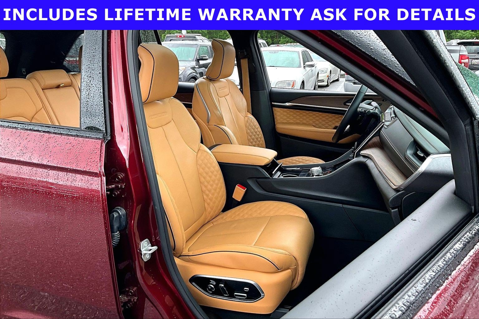 Used 2025 Jeep Grand Cherokee Summit w/ MOPAR Finishing Package AWD/4WD image 7