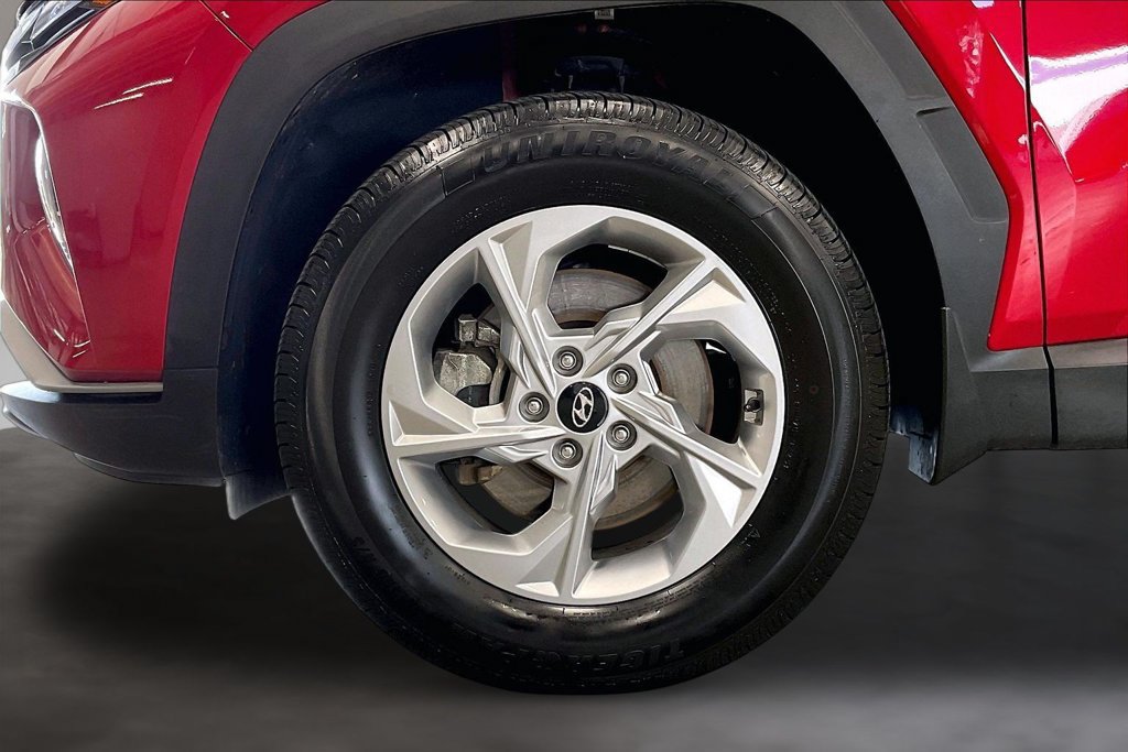 Used 2023 Hyundai Tucson SE AWD/4WD image 33