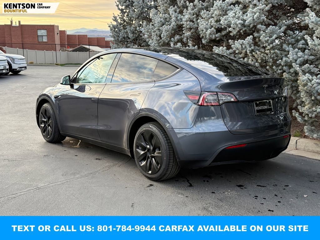 Used 2020 Tesla Model Y Long Range image 5