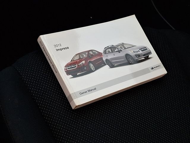 Used 2012 Subaru Impreza 2.0i Premium image 24